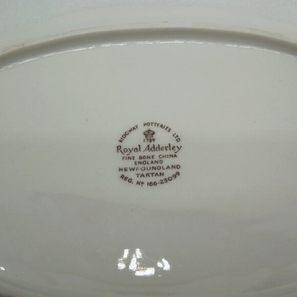 ROYAL ADDERLEY Newfoundland Oval Dish with Tartan Pattern and Gold Trim, Vintage - Picture 12 of 12